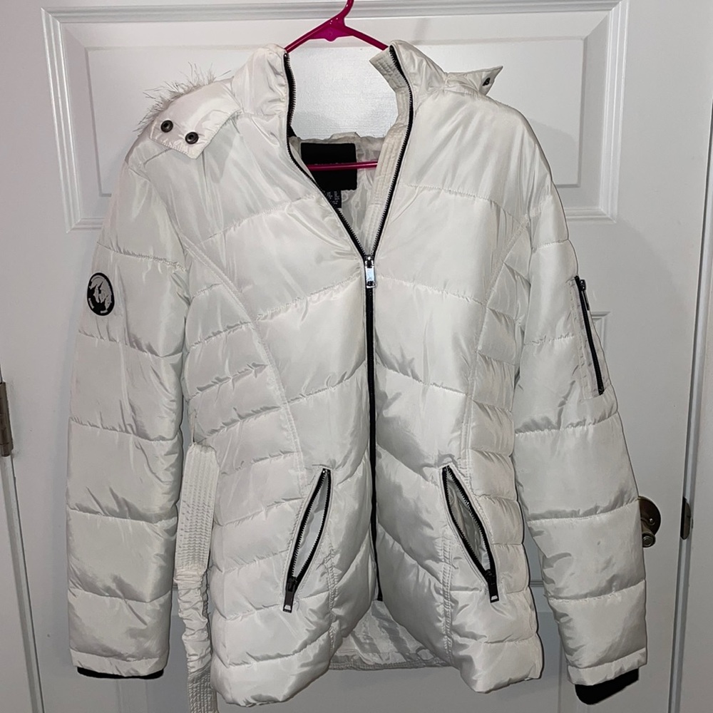 New Look White puffer with belt